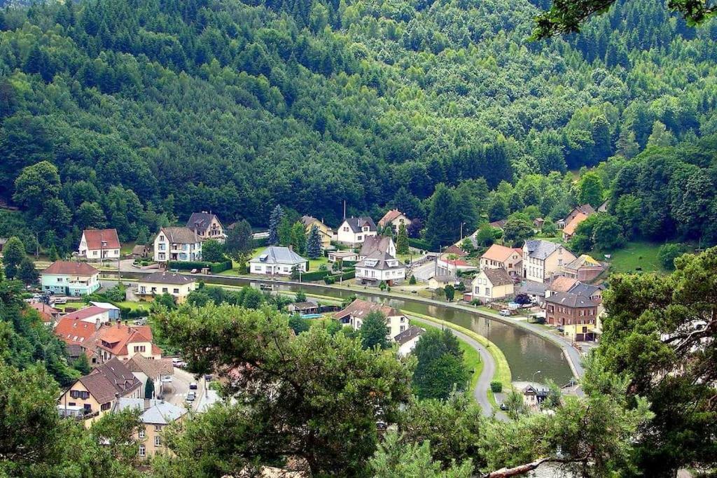 Nature, Charme, Confort, Avec Netflix Et Ps4 Lutzelbourg Esterno foto