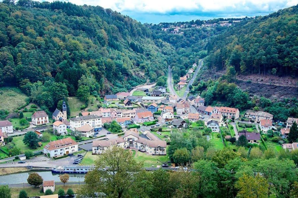 Nature, Charme, Confort, Avec Netflix Et Ps4 Lutzelbourg Esterno foto